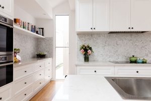 Choosing a Kitchen Backsplash